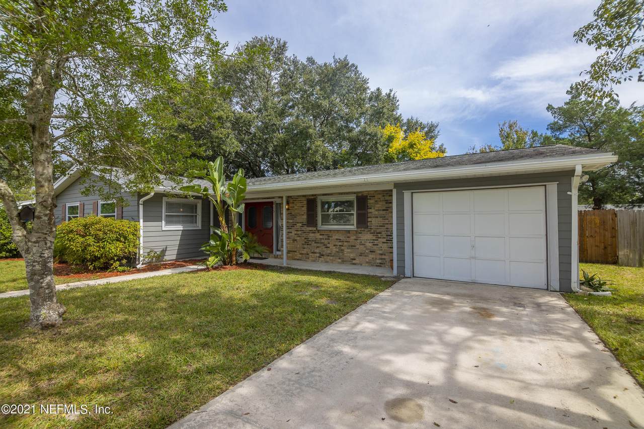 816 Alhambra Ave - Photo 1