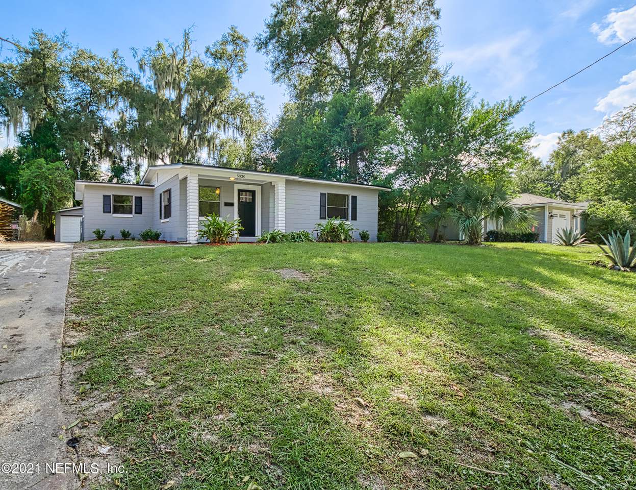 5330 Palmer Ave - Photo 1