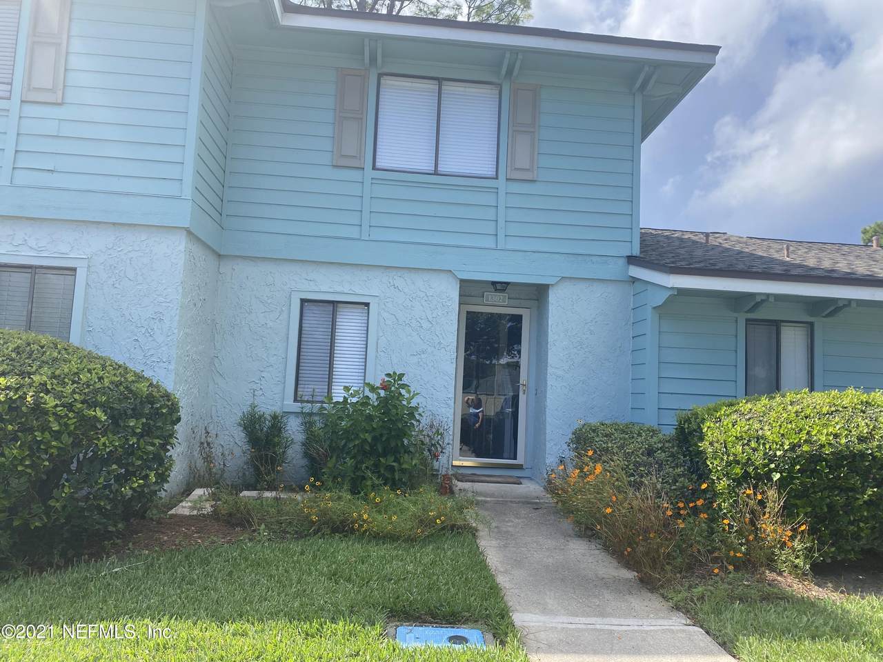 1302 Marsh Cove Ct - Photo 1