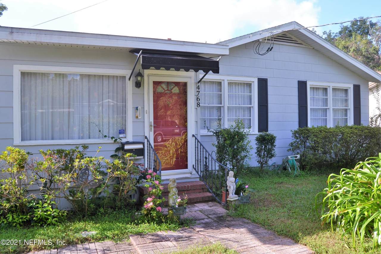 4768 Lexington Ave - Photo 1