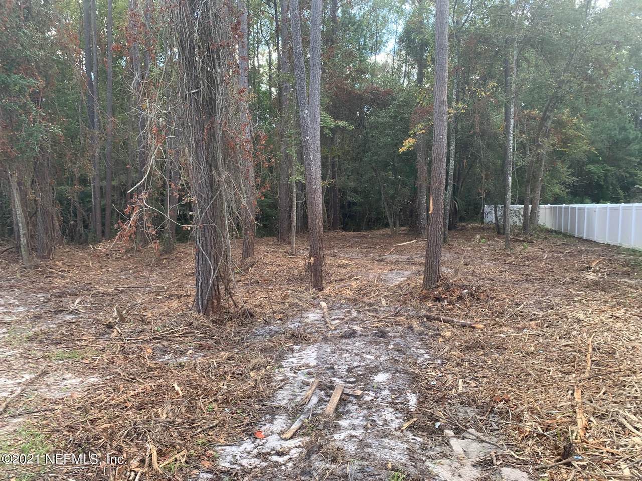 8896 Hogan Rd - Photo 1