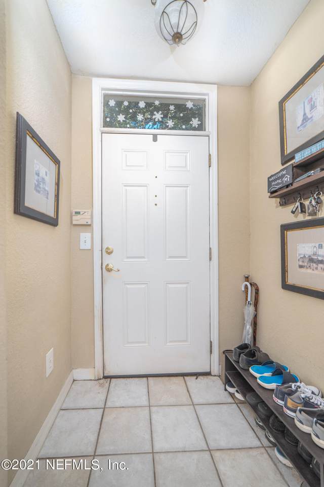 13700 Richmond Park Dr - Photo 1