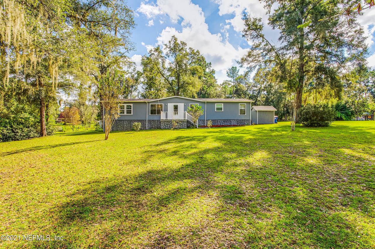 1097 Mulberry Landing Rd - Photo 1