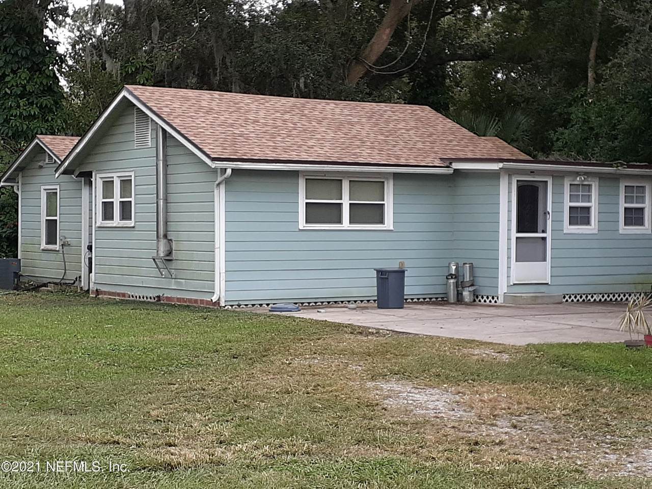 3854 Zion Rd - Photo 1
