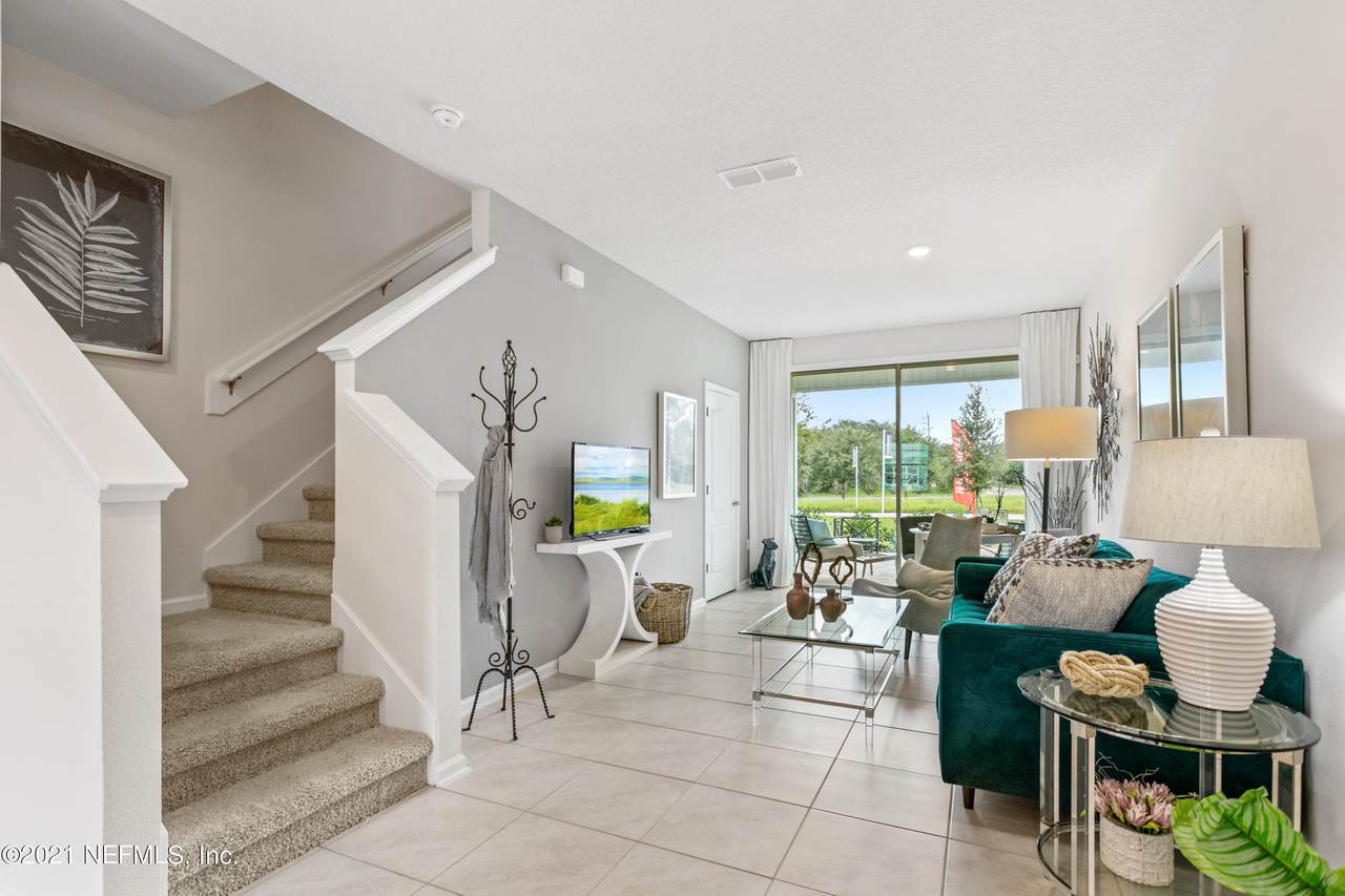 2876 Black Buck Cir - Photo 1