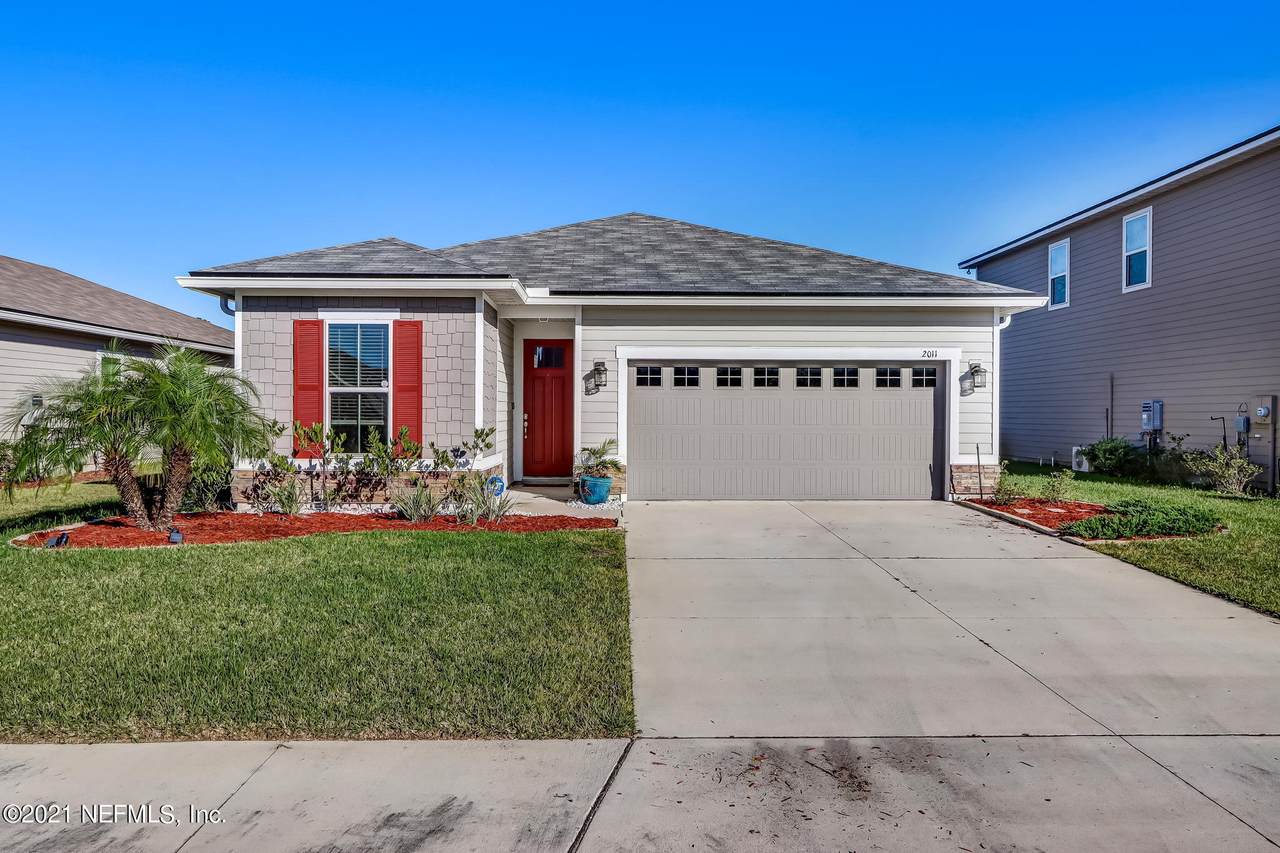 2011 Amberly Dr - Photo 1