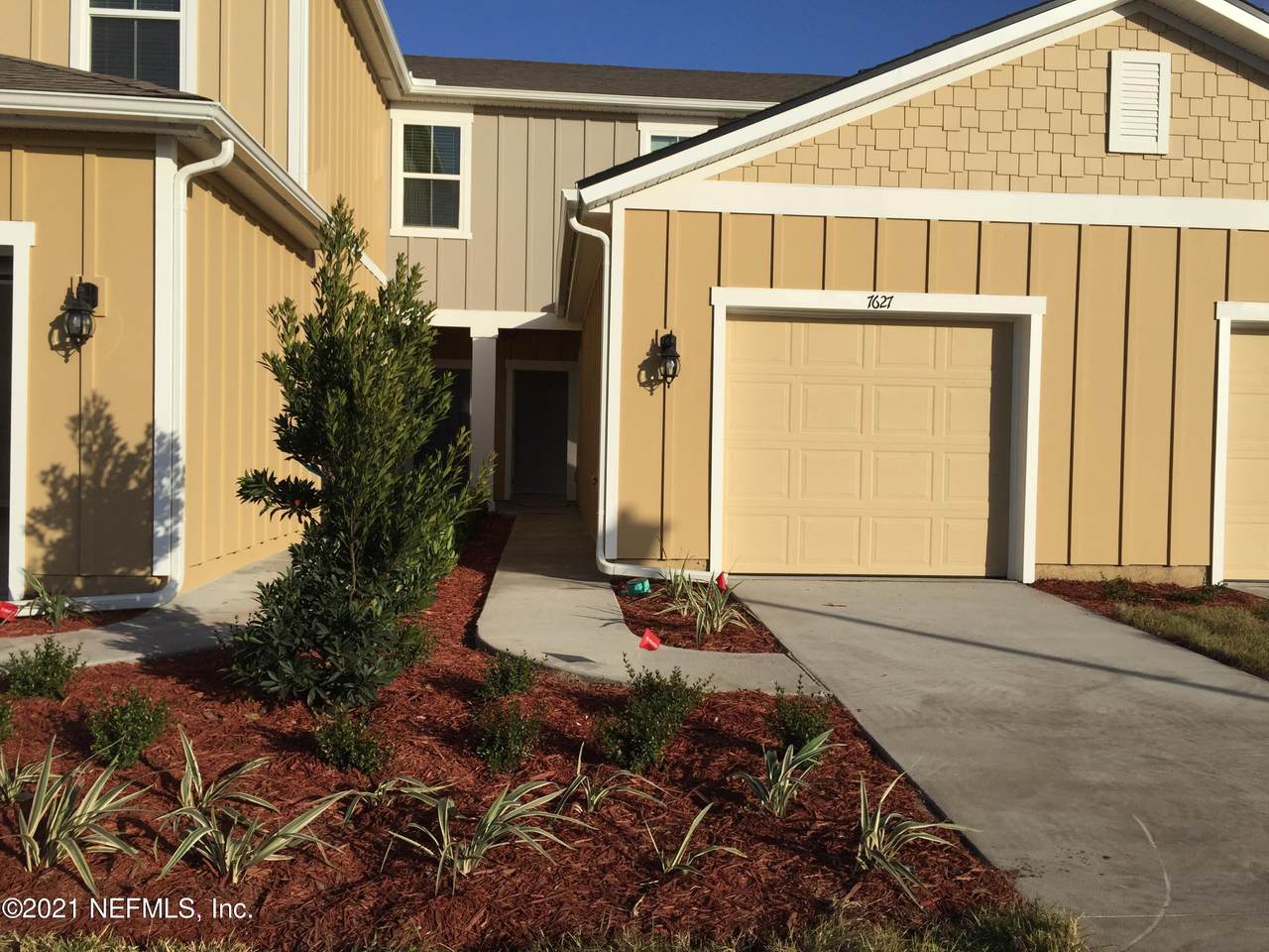 7627 Legacy Trl - Photo 1