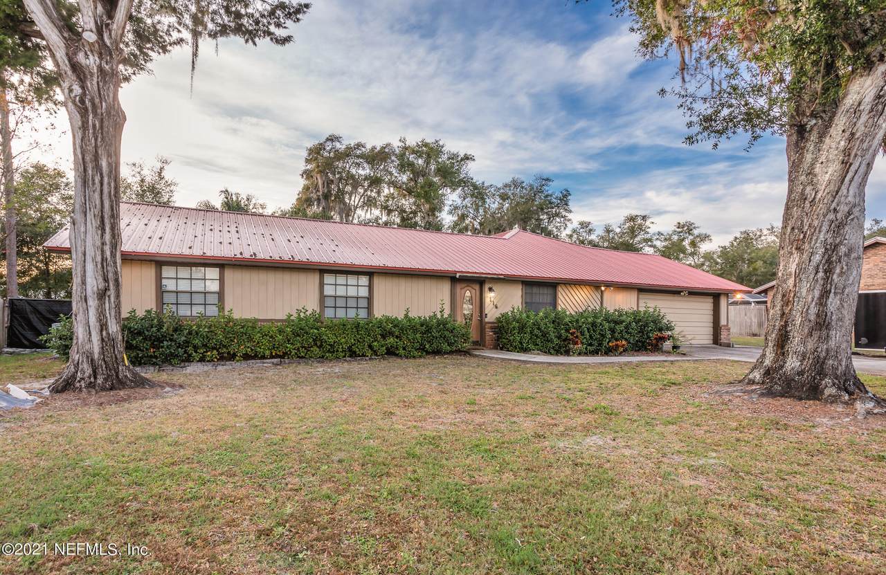 115 Pine Oak Dr - Photo 1