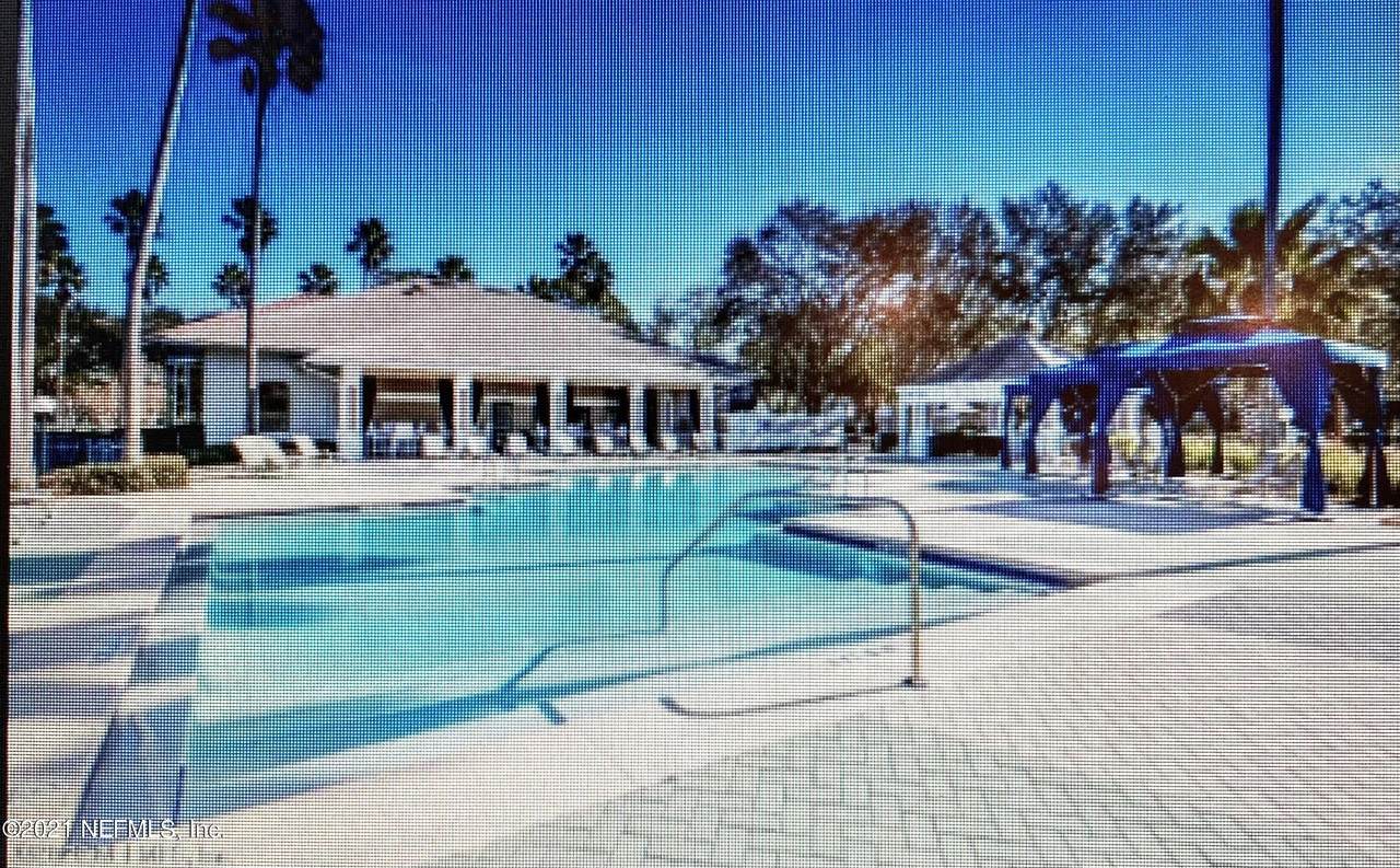 300 Boardwalk Dr - Photo 1
