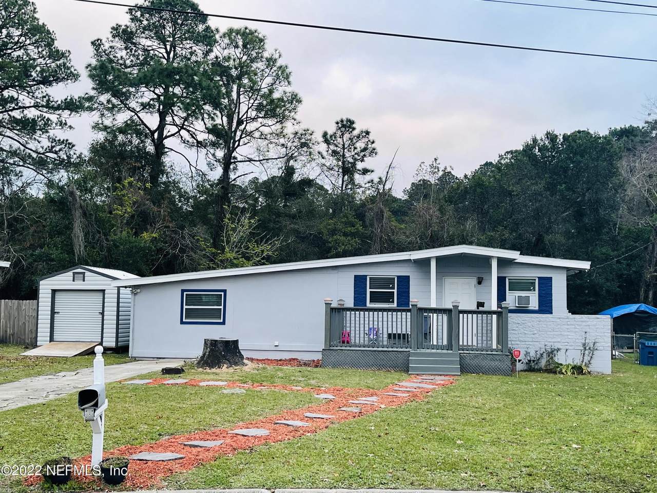 13537 Beall Ave - Photo 1