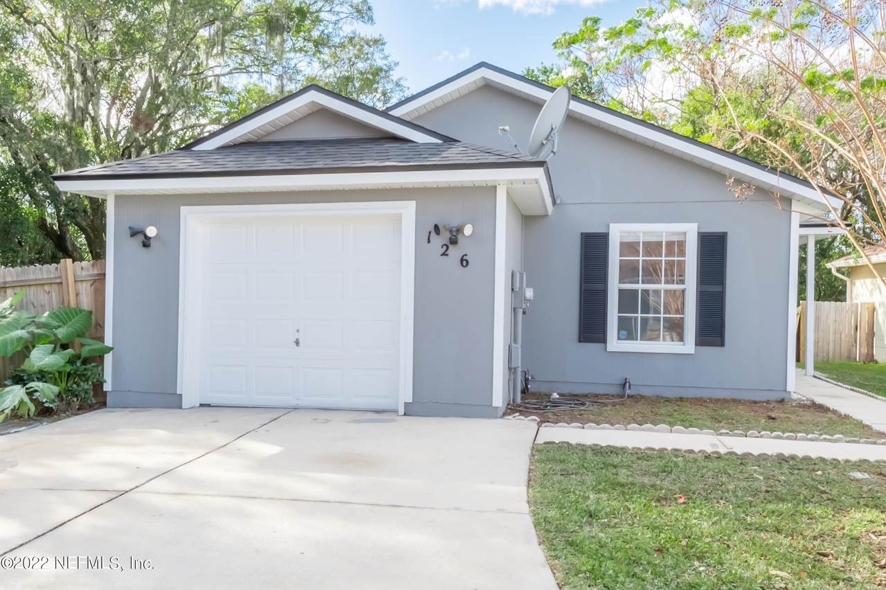 126 Cherry Tree Ct - Photo 1