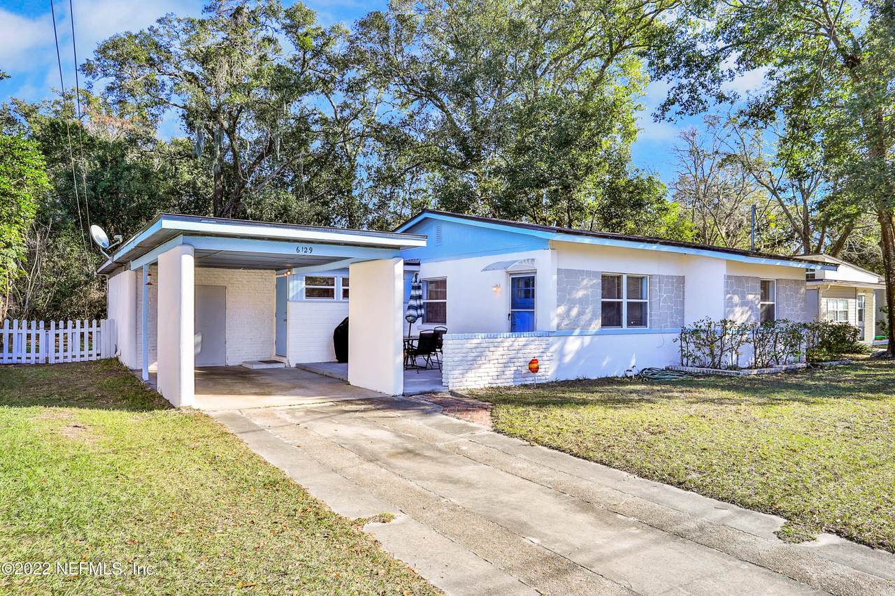 6129 Temple Rd - Photo 1