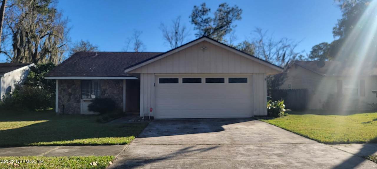 3676 Ballestero Dr - Photo 1