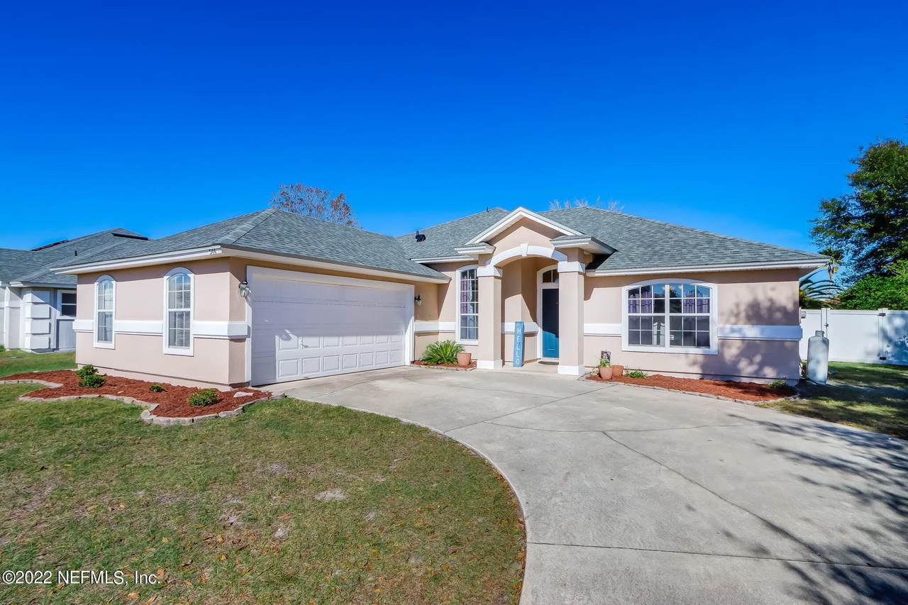 544 Thornberry Rd - Photo 1