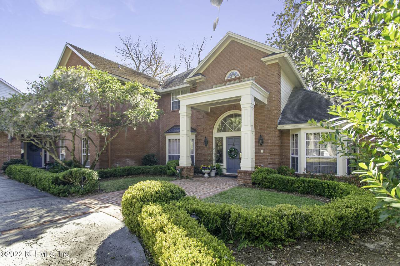 1224 Redbud Ln - Photo 1