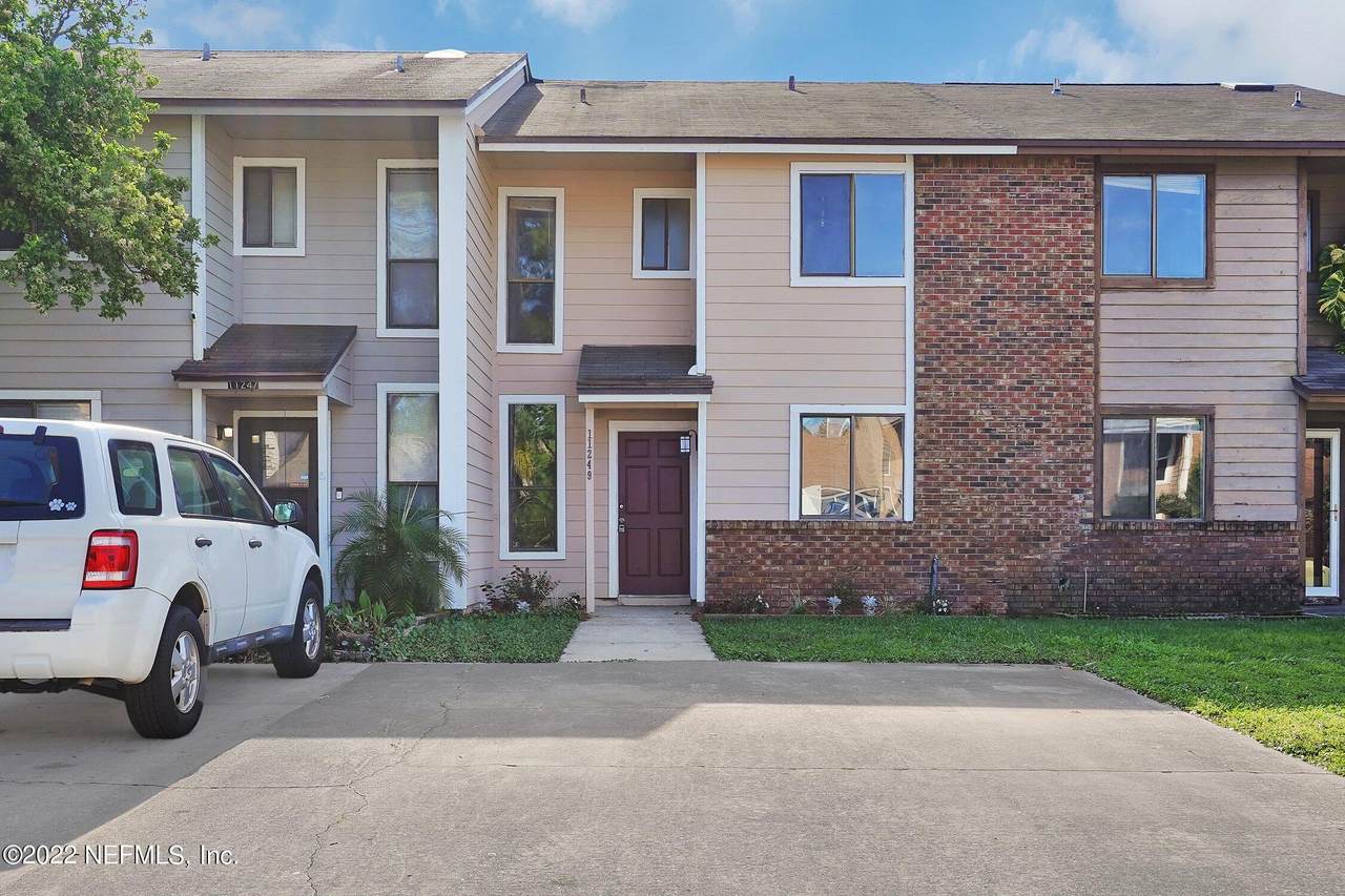 11249 Windtree Dr - Photo 1