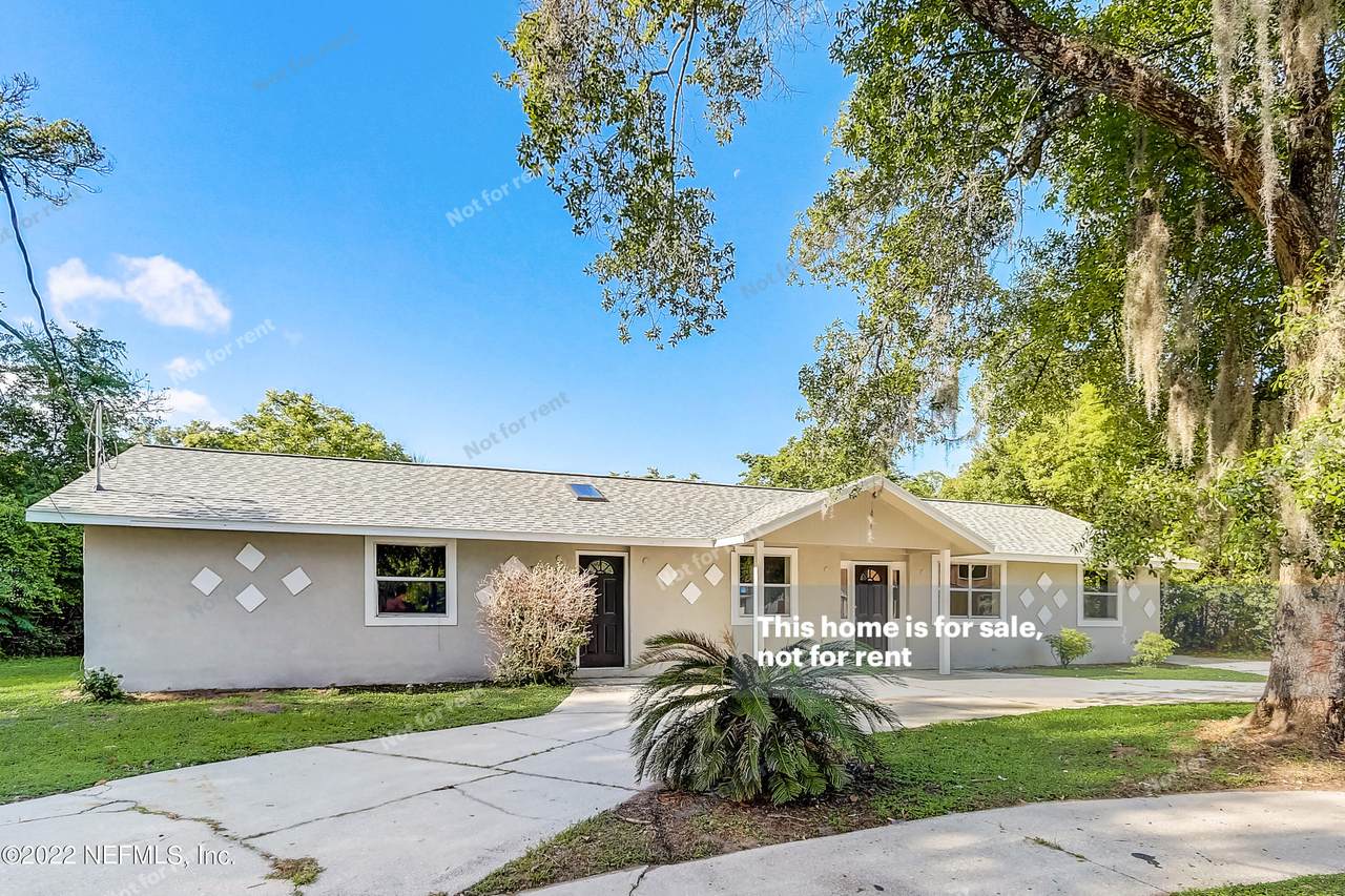 684 Mcdower Ln - Photo 1