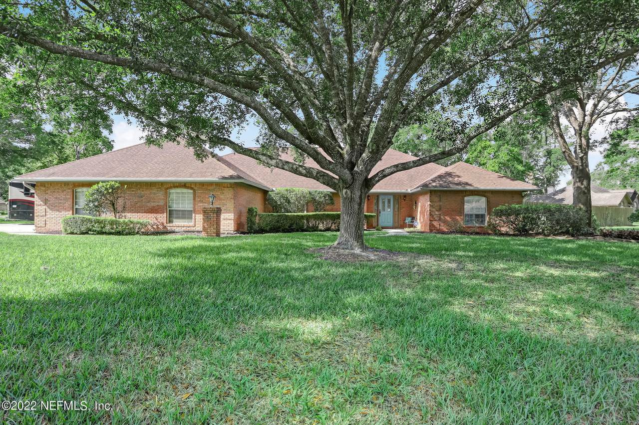 5640 Starlight Ct - Photo 1