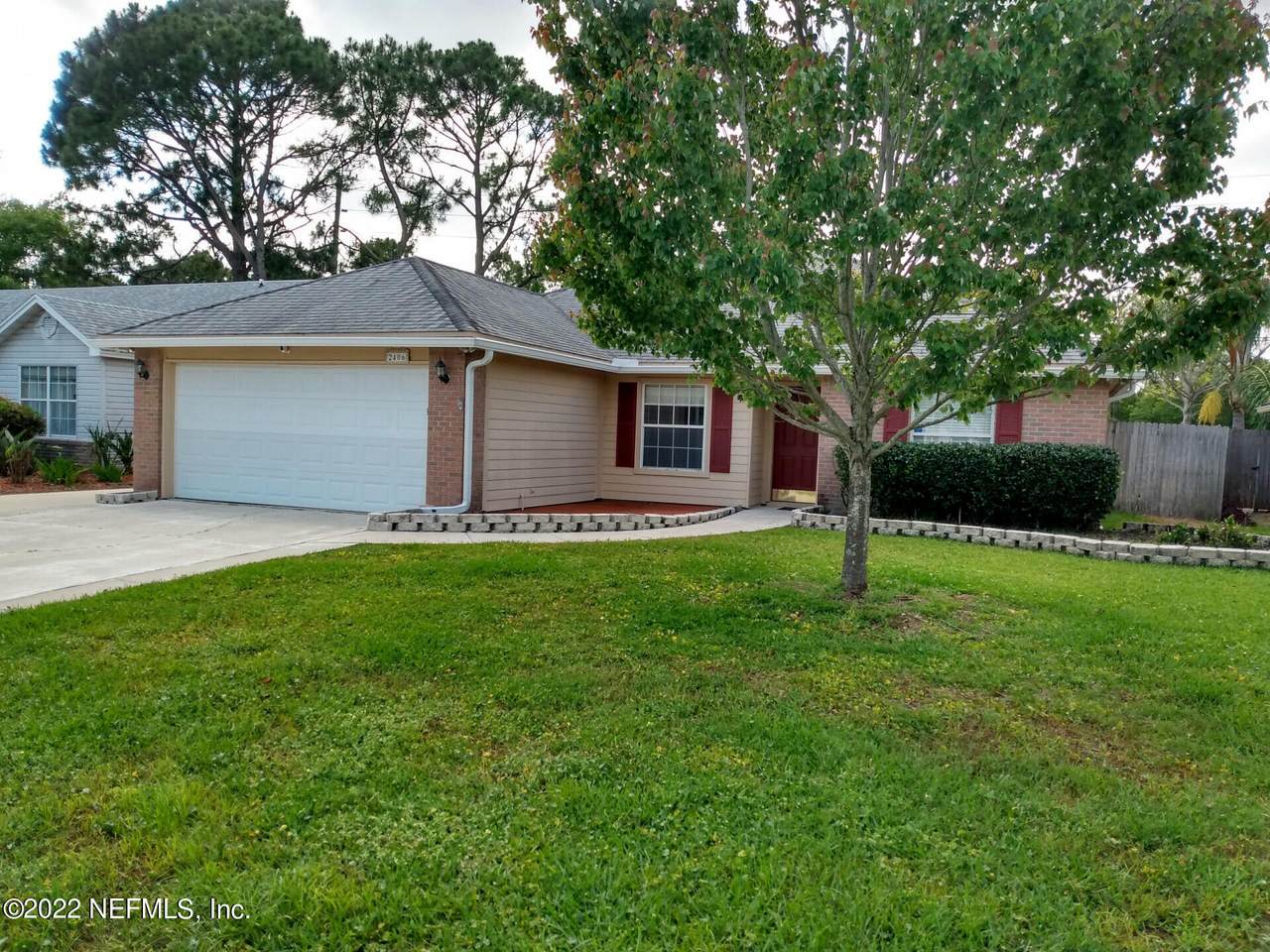 2406 Egrets Glade Dr - Photo 1