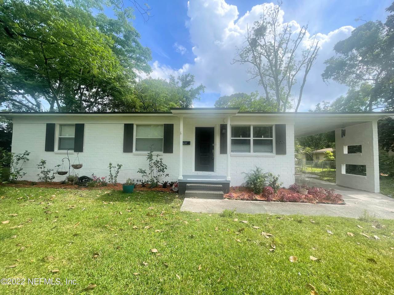 3024 Yanlee Ln - Photo 1