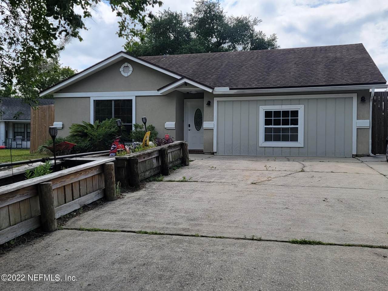 7924 Honeysuckle Rose Ln - Photo 1