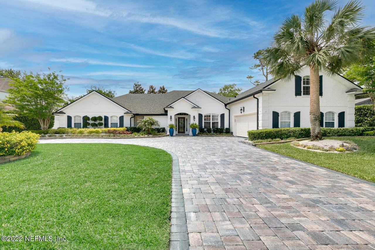 44 Solana Rd - Photo 1