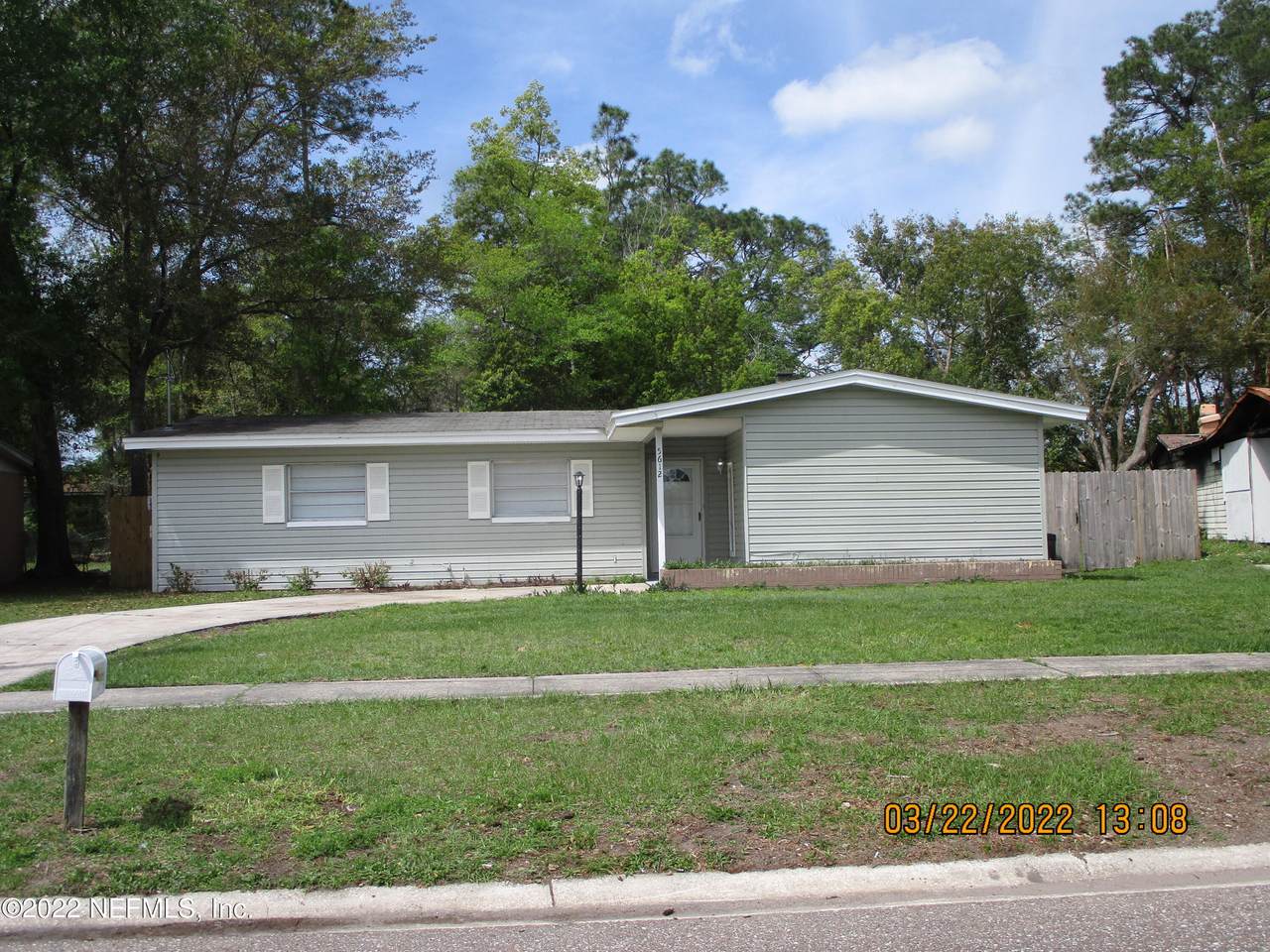 5612 Falcon St - Photo 1