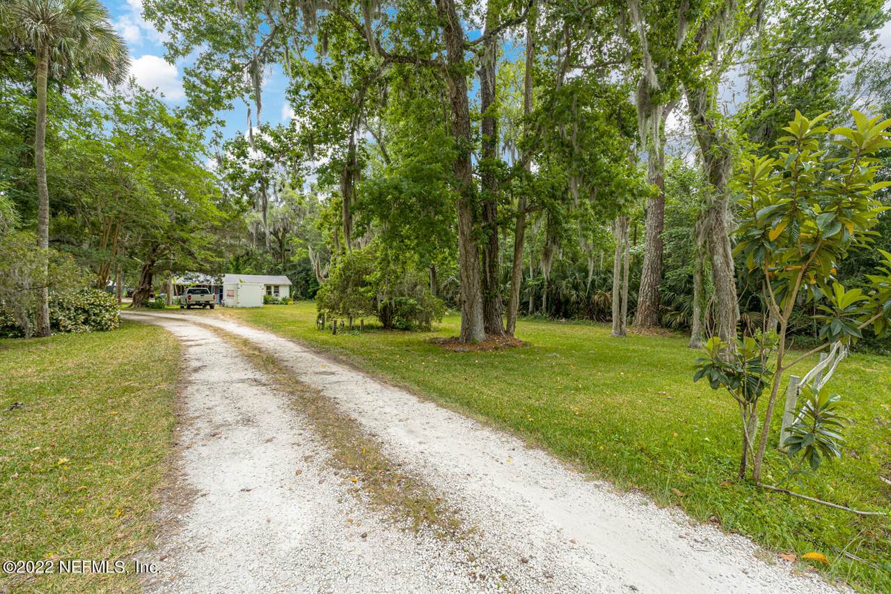 134 Roscoe Blvd - Photo 1