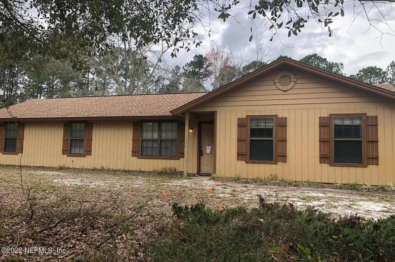 2288 Daisy St - Photo 1