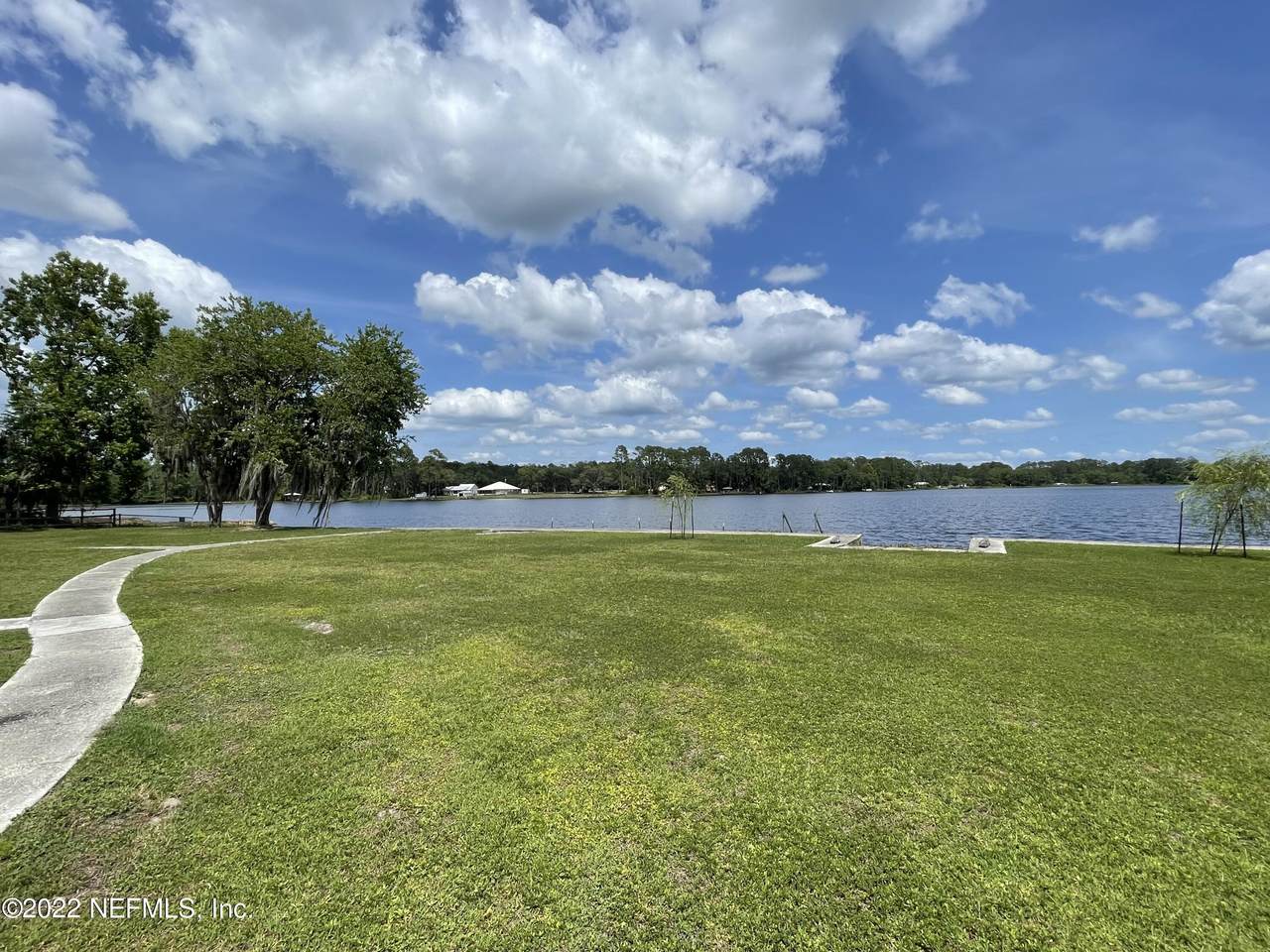 114 Evergreen Ct - Photo 1