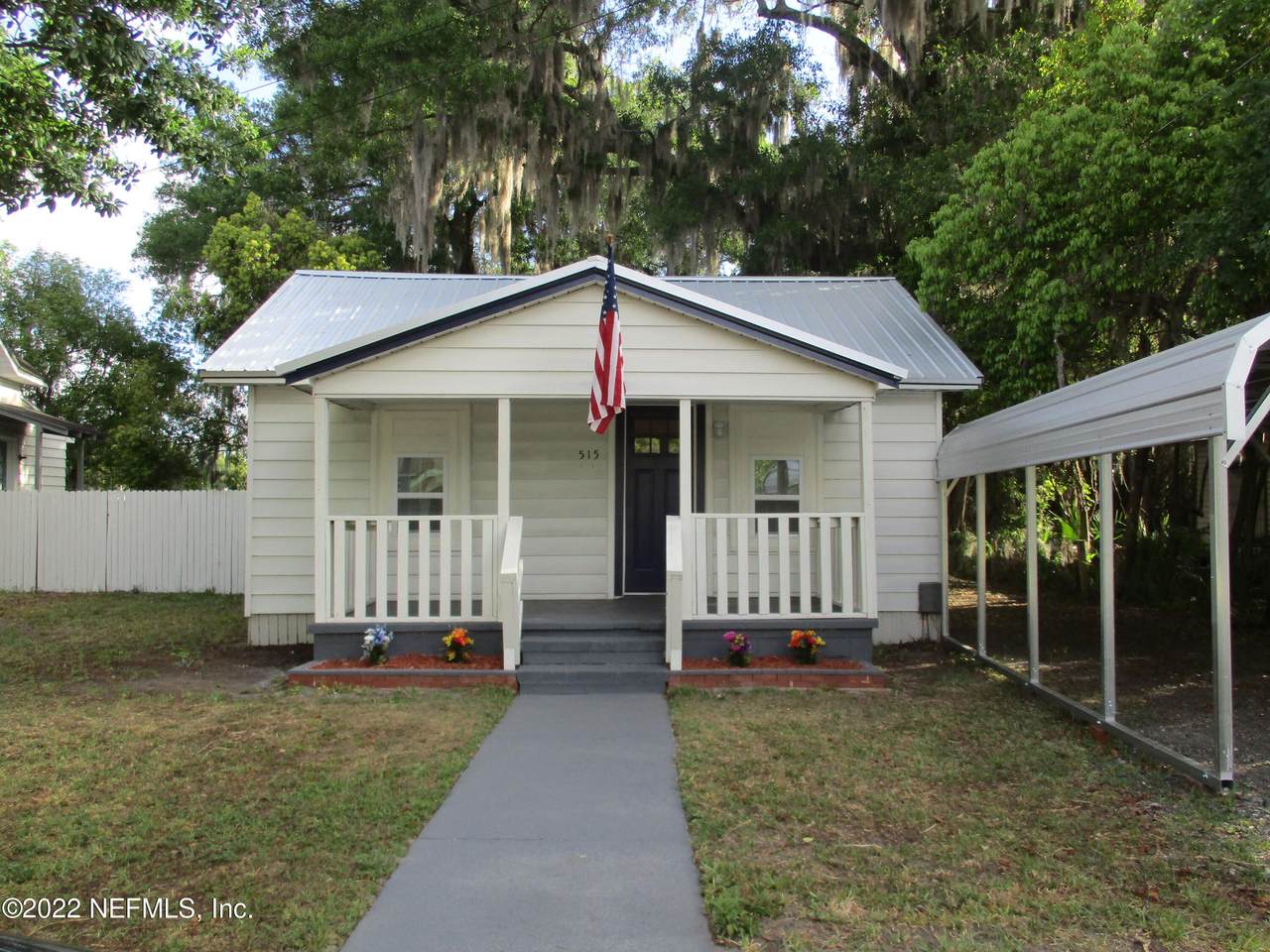 515 South St - Photo 1