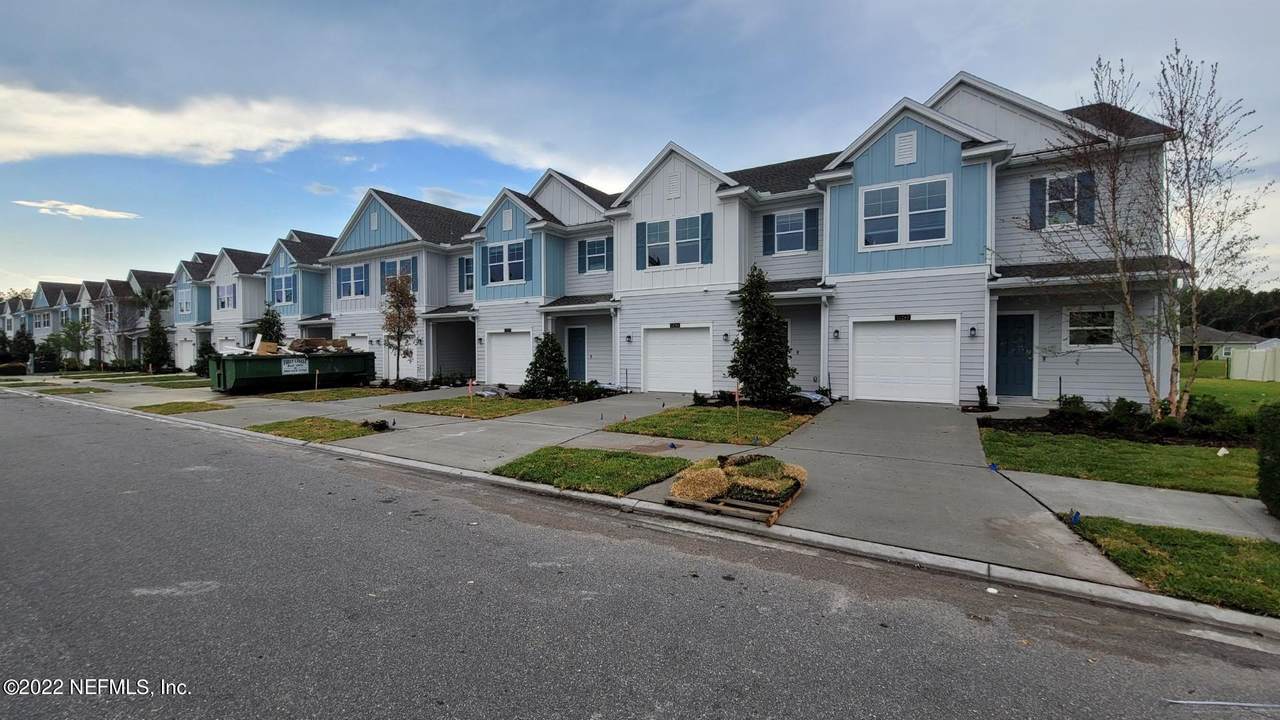 10293 Benson Lake Dr - Photo 1
