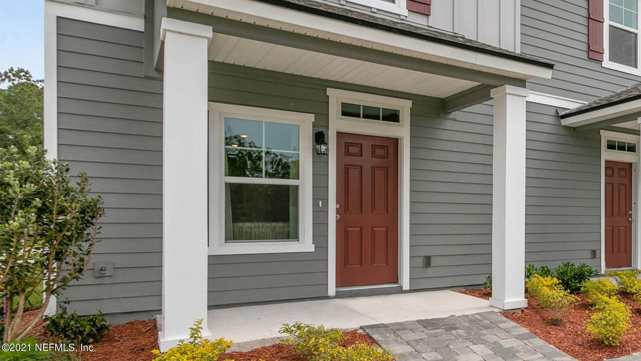 8205 Larose Rd - Photo 1