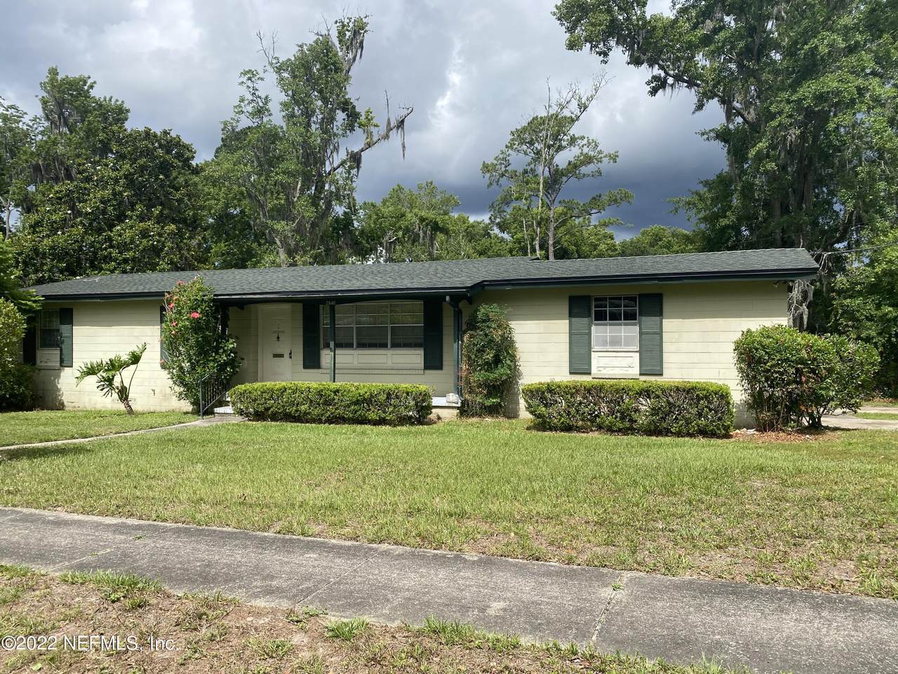 2840 Emily Ln - Photo 1