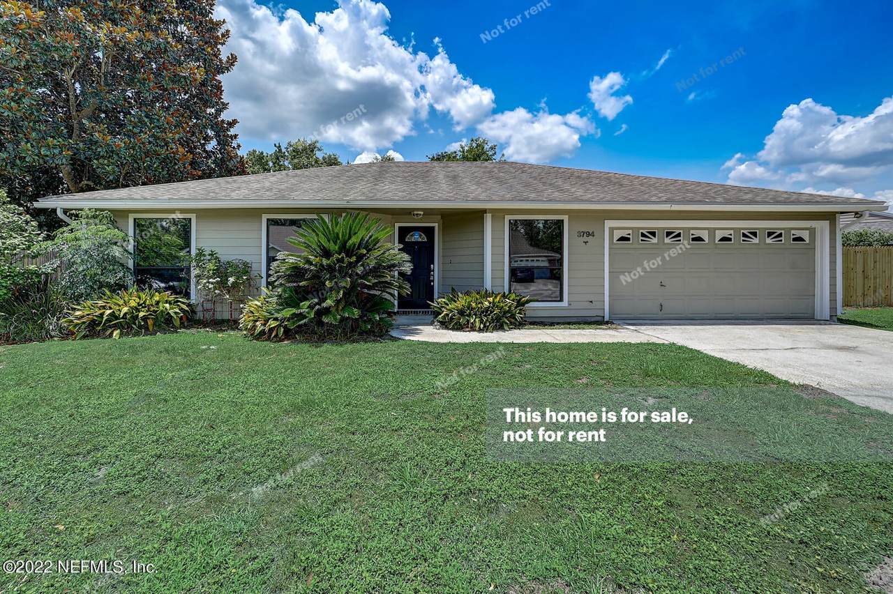 3794 Barbizon Cir - Photo 1