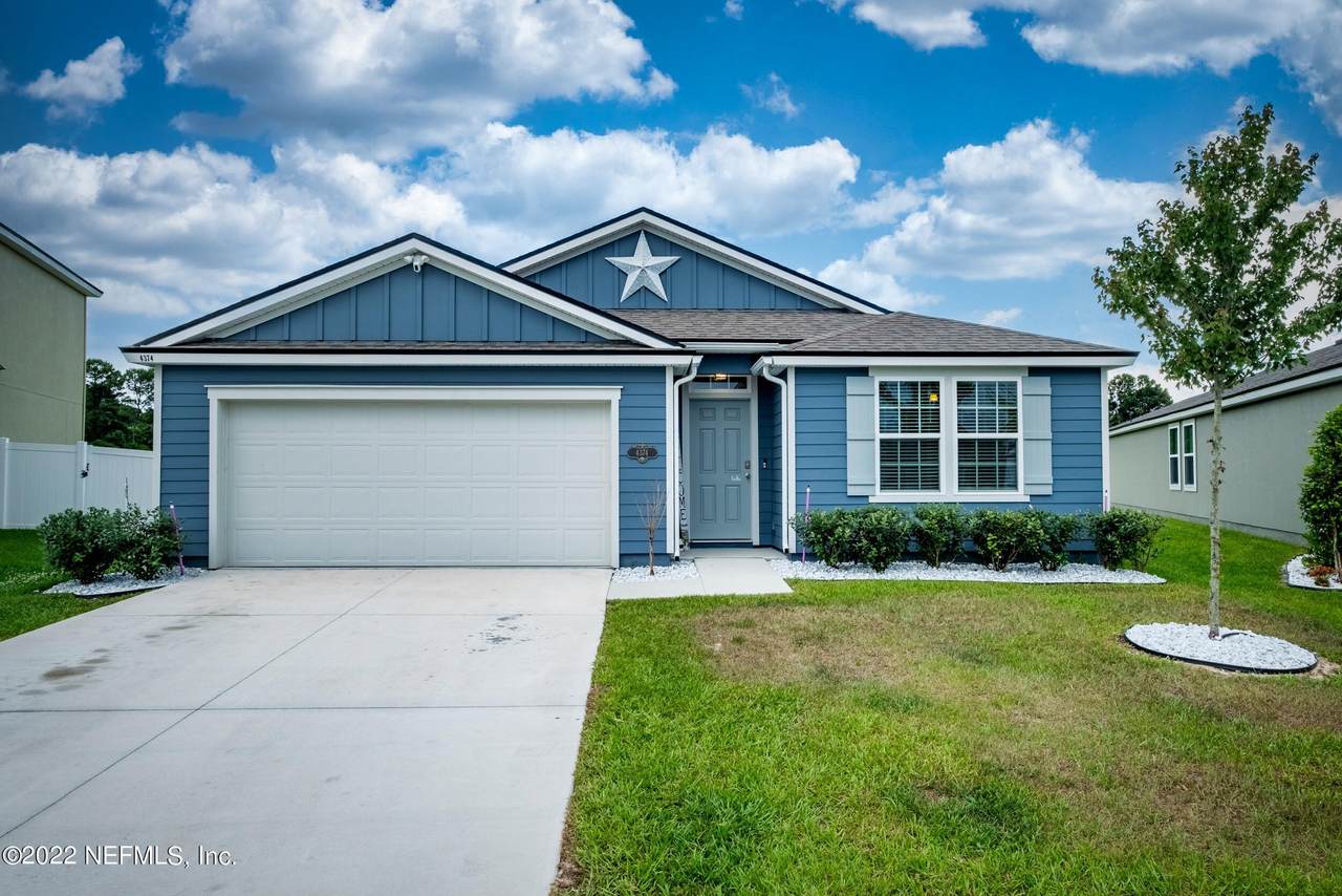 4374 Warm Springs Way - Photo 1