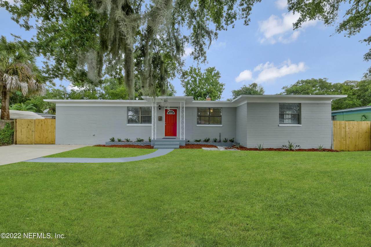6211 Green Pine Ln - Photo 1