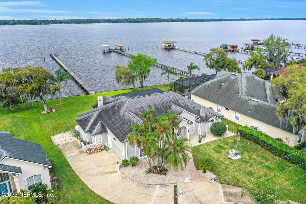 2221 Lakeshore Dr - Photo 1