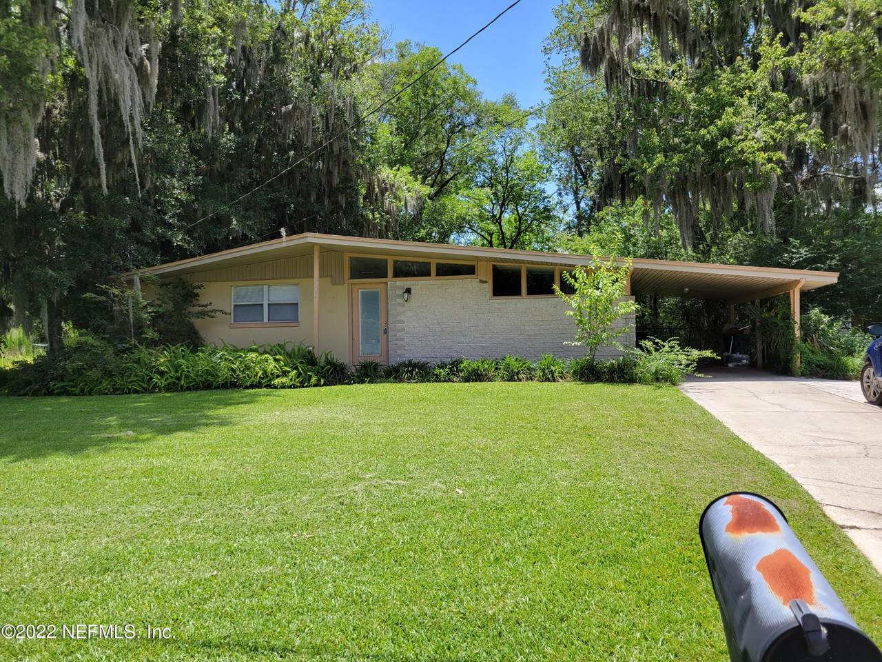 6948 Deauville Rd - Photo 1