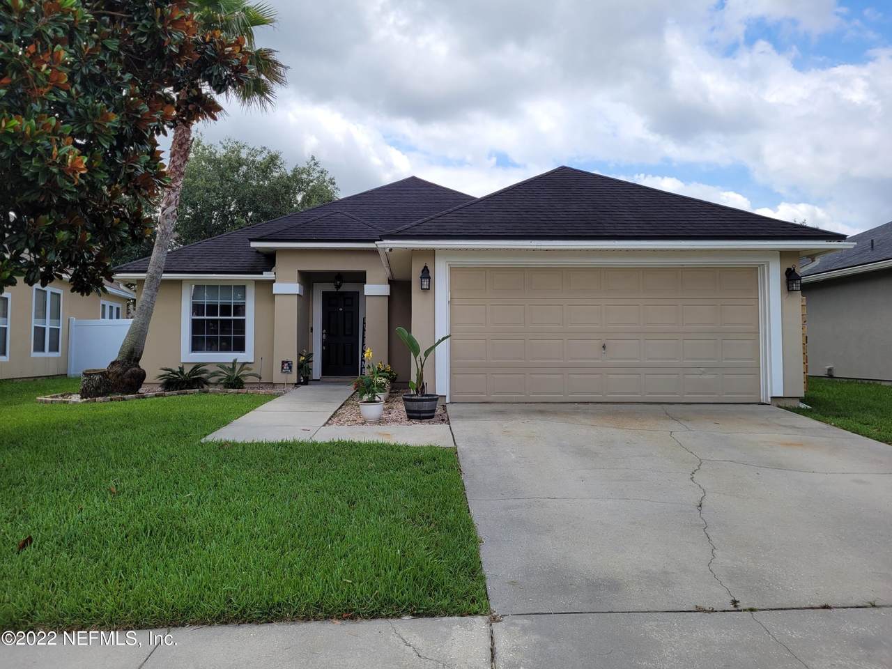 3664 Shrewsbury Dr - Photo 1