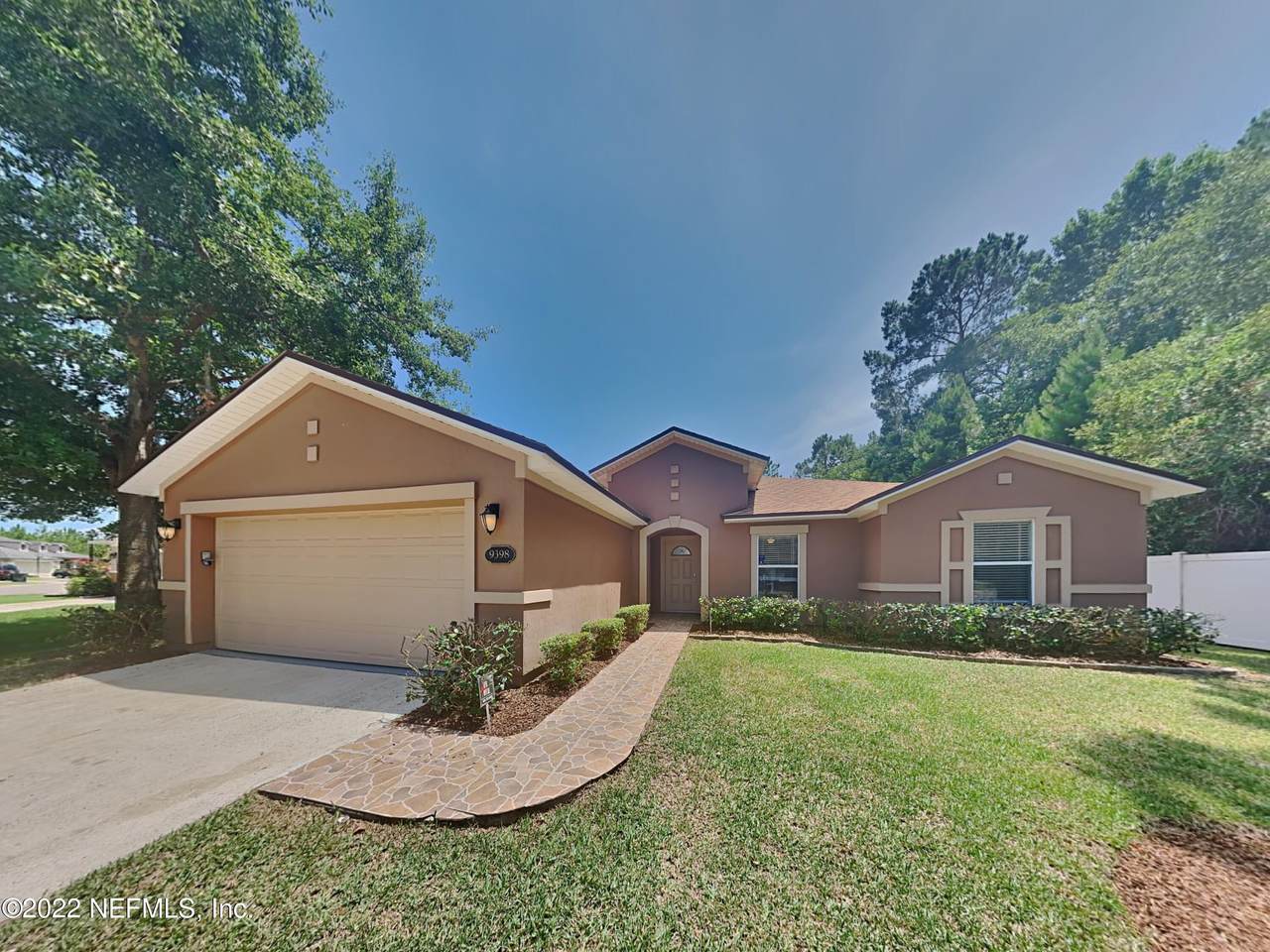 9398 Hawks Point Dr - Photo 1
