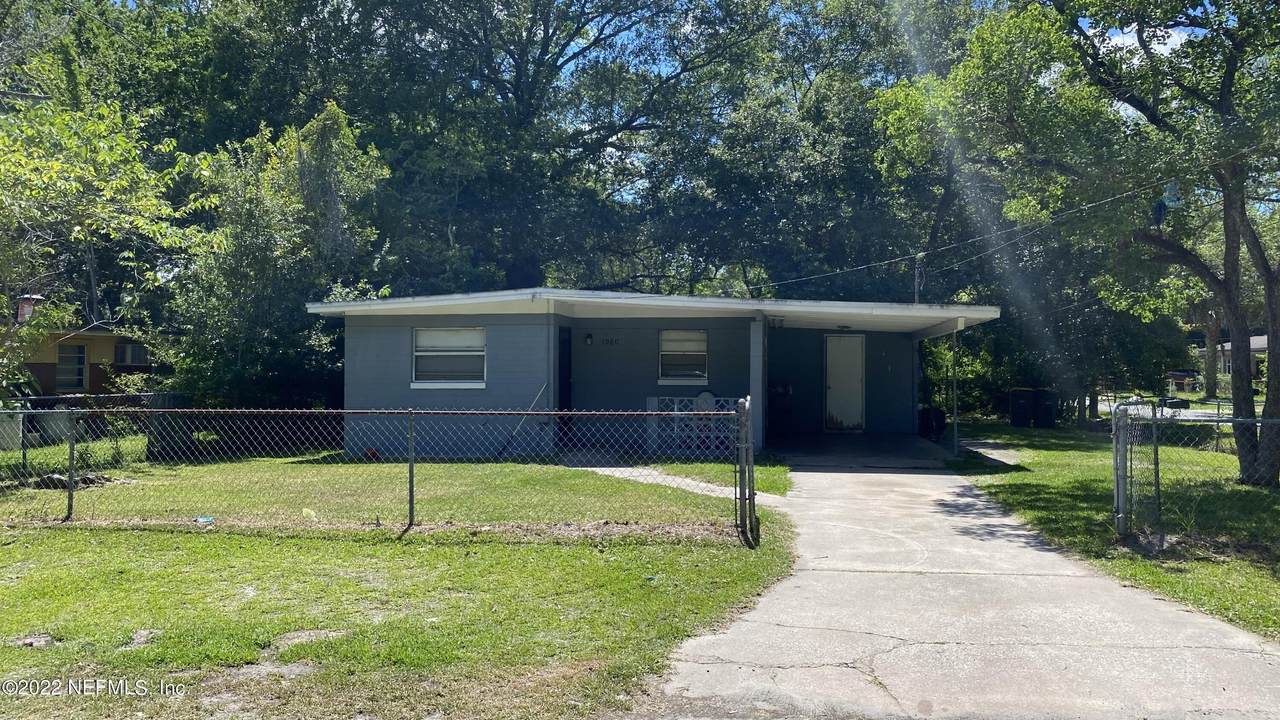 1060 Prospect St - Photo 1