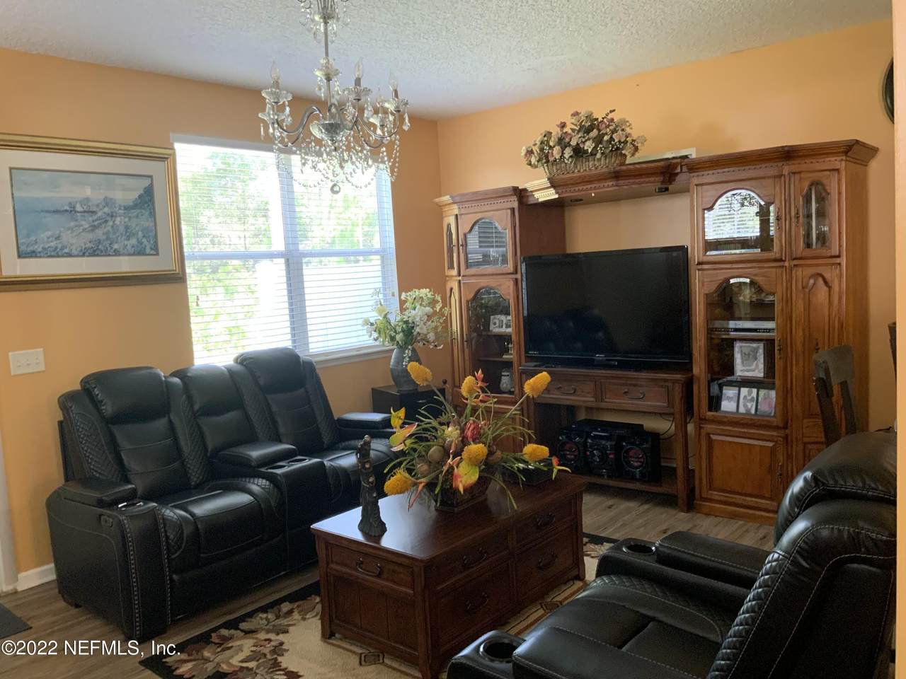 8654 Ribbon Falls Ln - Photo 1