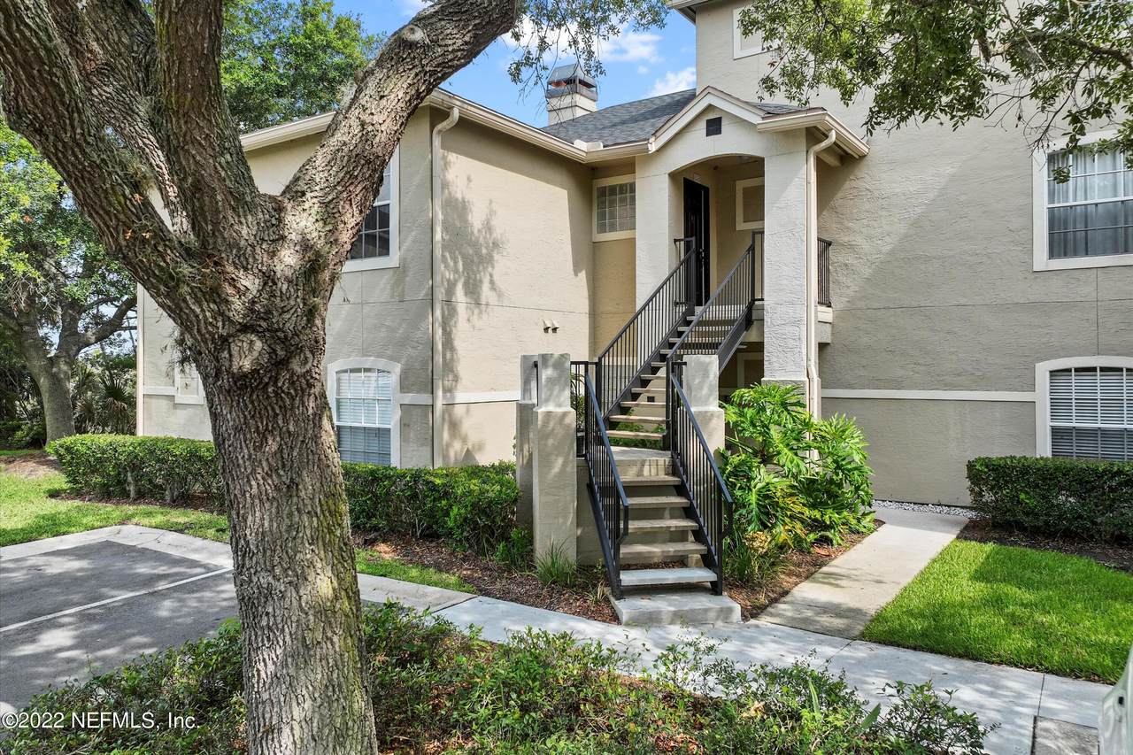 1701 The Greens Way - Photo 1