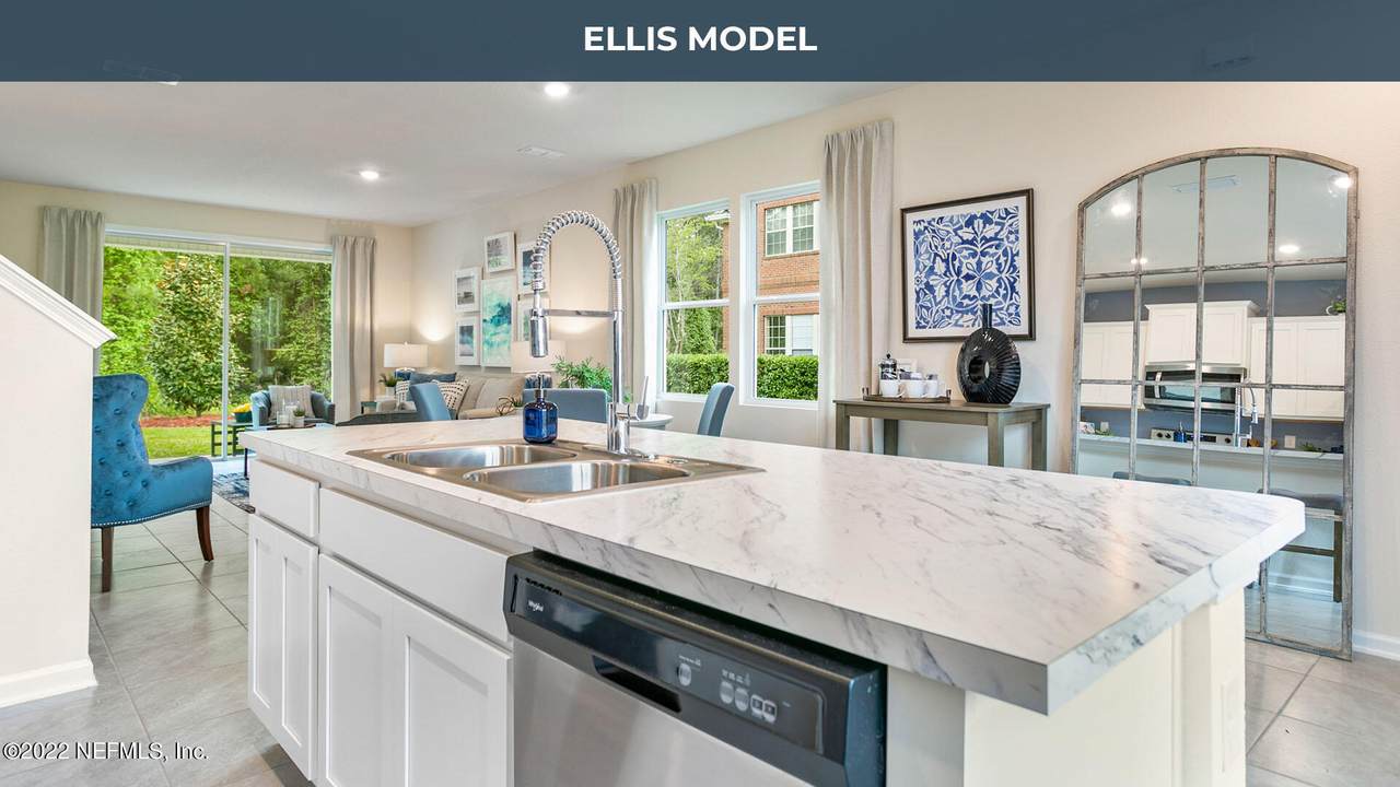 3921 Oak Mill Rd - Photo 1
