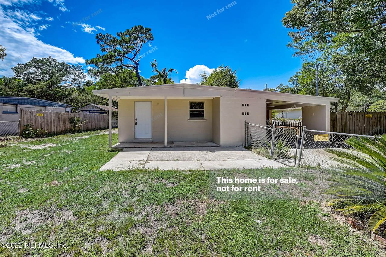 1914 Brookview Dr - Photo 1