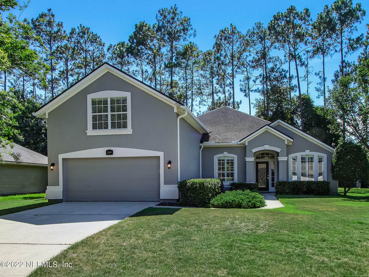 2109 Thorn Hollow Ct - Photo 1