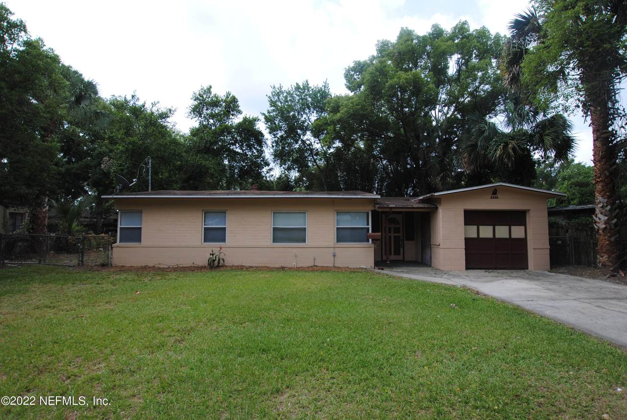 5436 River Forest Dr - Photo 1
