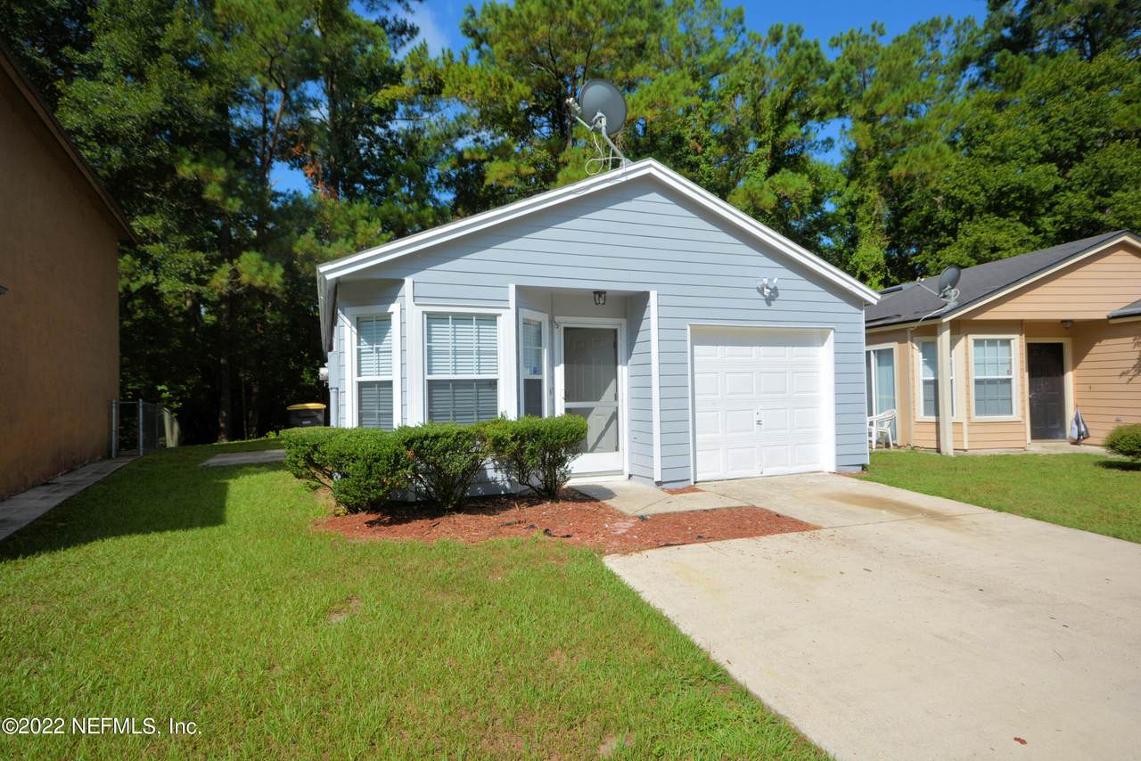 1433 Ellis Trace Dr - Photo 1