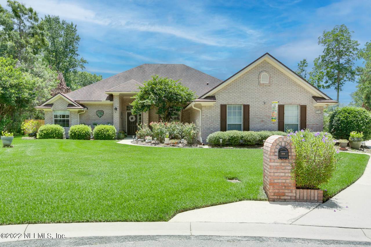 1504 Shaker Cove Ct - Photo 1